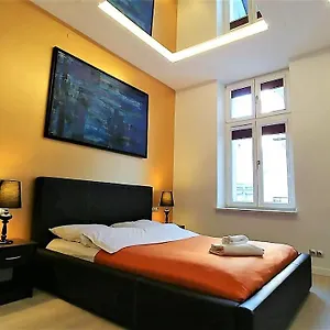 Apartament Mirror Gold&grey - Bon Turystyczny, Kraków